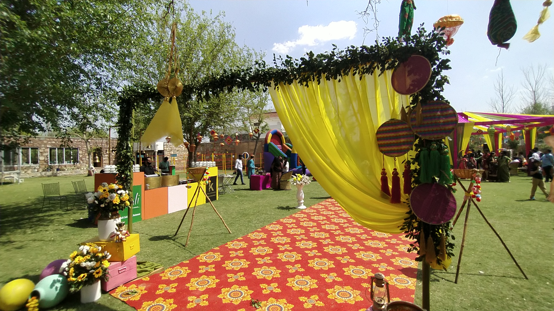 module: h; 
hw-remosaic: 0; 
touch: (-1.0, -1.0); 
modeInfo: ; 
sceneMode: Auto; 
cct_value: 0; 
AI_Scene: (-1, -1); 
aec_lux: 103.073654; 
hist255: 0.0; 
hist252~255: 0.0; 
hist0~15: 0.0;